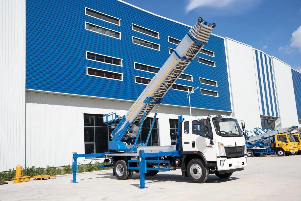 保定清苑小型云梯车上料车租赁多少钱